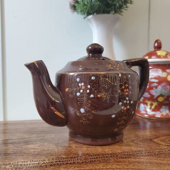 Vintage JAPAN Ceramic Teapot Floral Moriage Painted Brown Retro - Picture 1 of 6